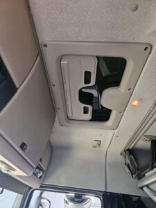 truck XF460SLH LD FB960DC 50437